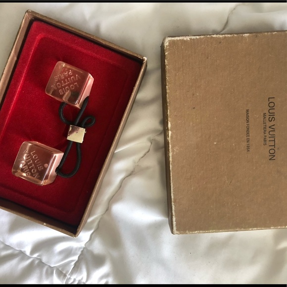 Louis Vuitton cube hair the - Picture 1 of 6